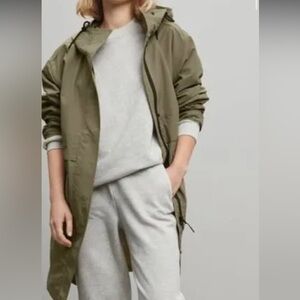 Everlane renew anorack jacket